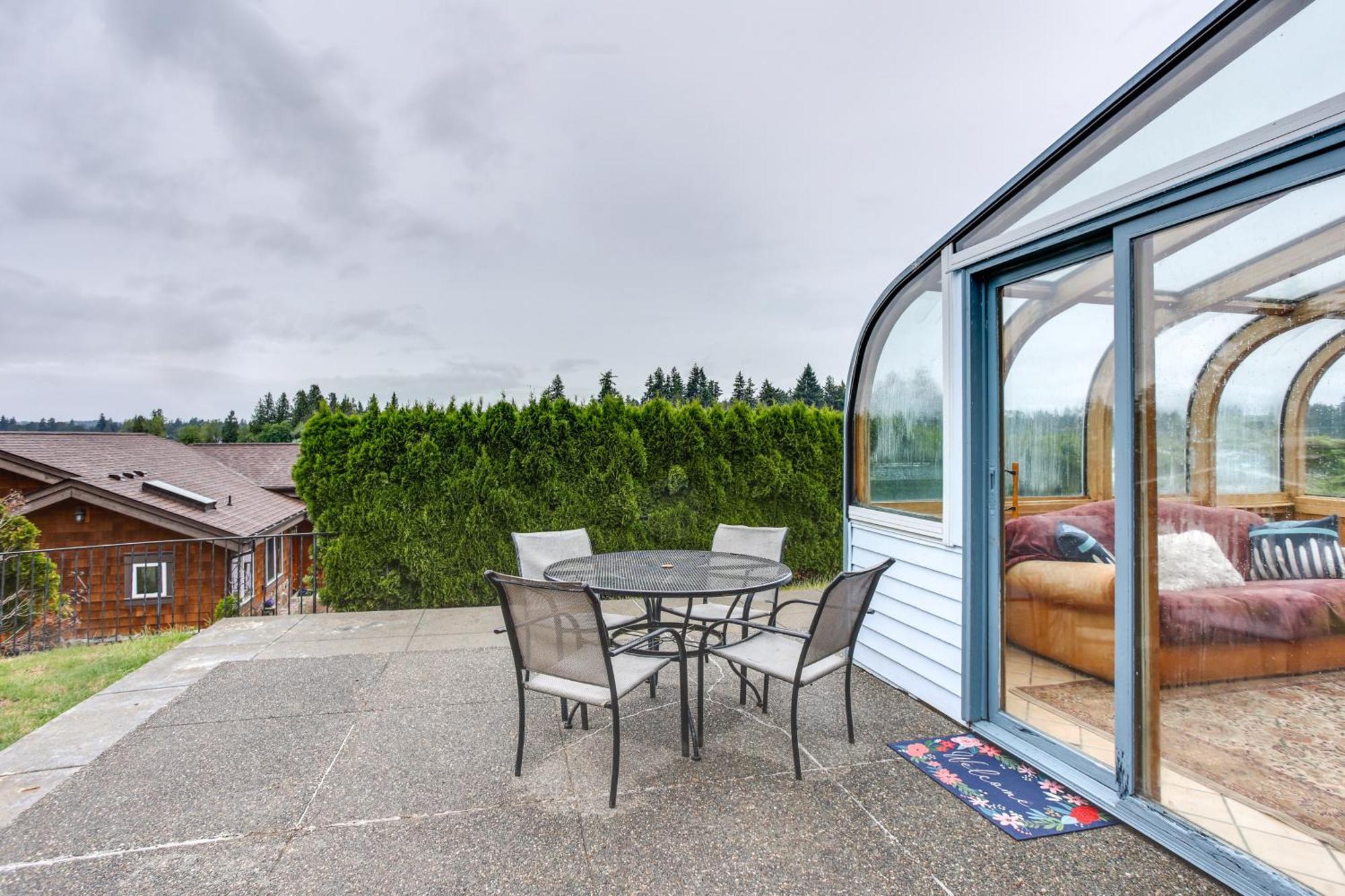 Tacoma Home On Steilacoom Lake With Dock! Εξωτερικό φωτογραφία
